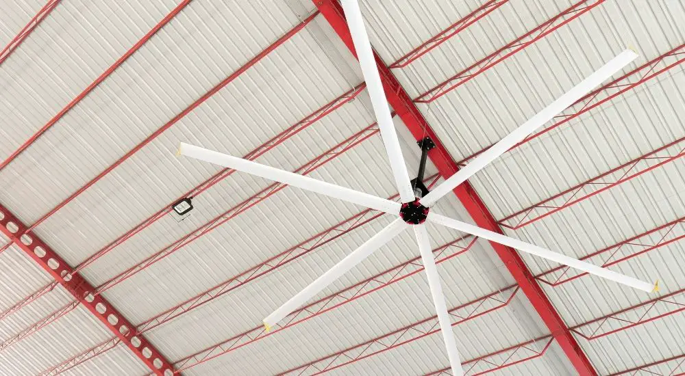 Maximizing HVAC system performance with HVLS fans